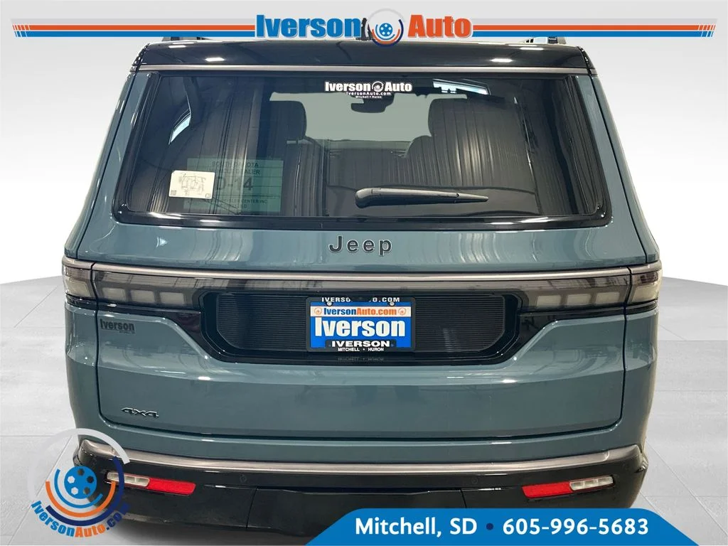 New 2026 Steel Blue Exterior Paint Jeep Upland image 6