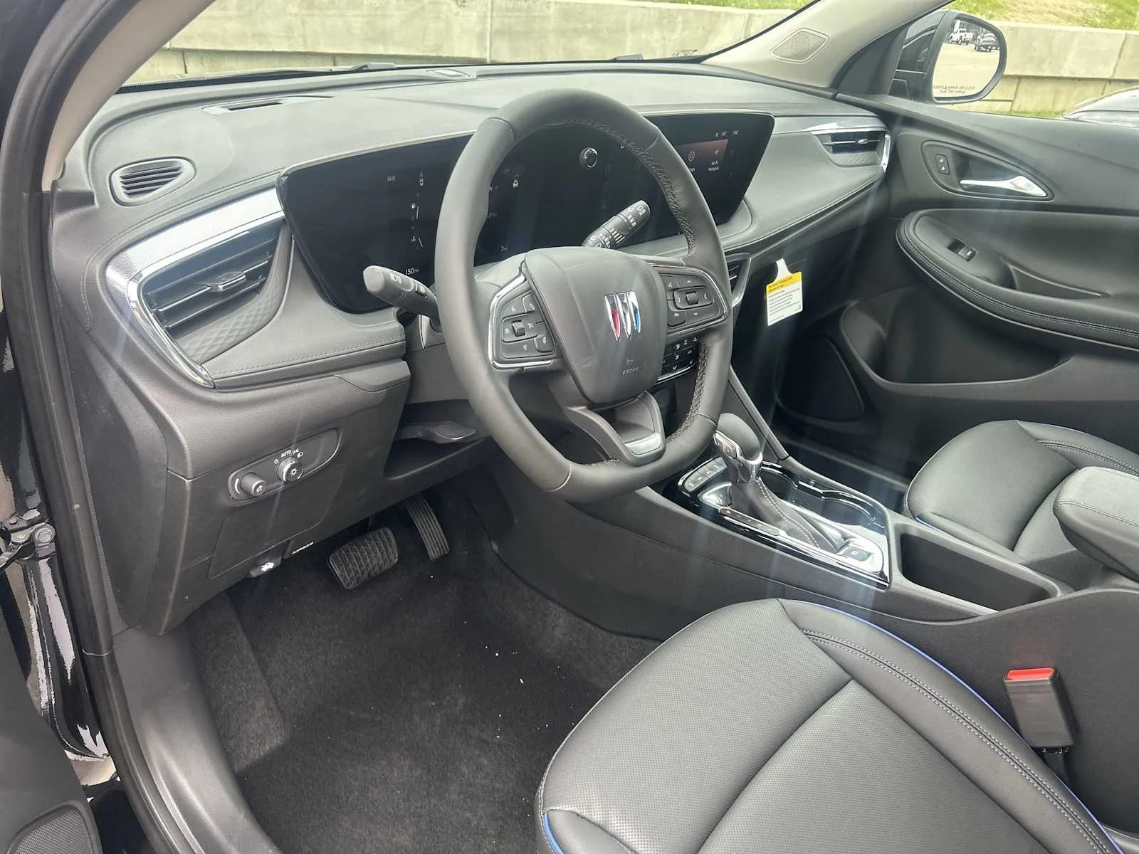 2026 Buick Encore GX Sport Touring - Photo 11