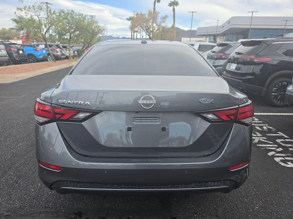 Used 2025 Gray Nissan SV image 6