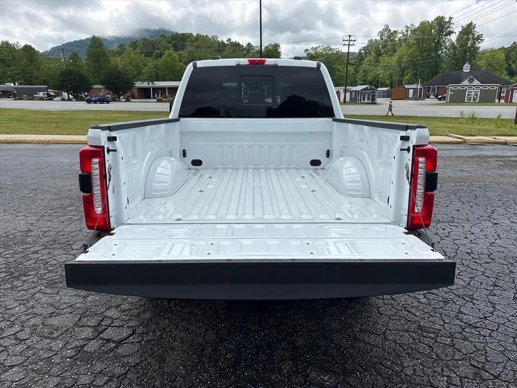 2026 Ford F-350 Super Duty XL - Photo 7