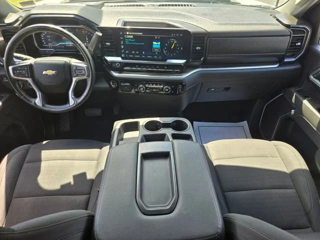 Used 2025 Summit White Chevrolet LT image 14