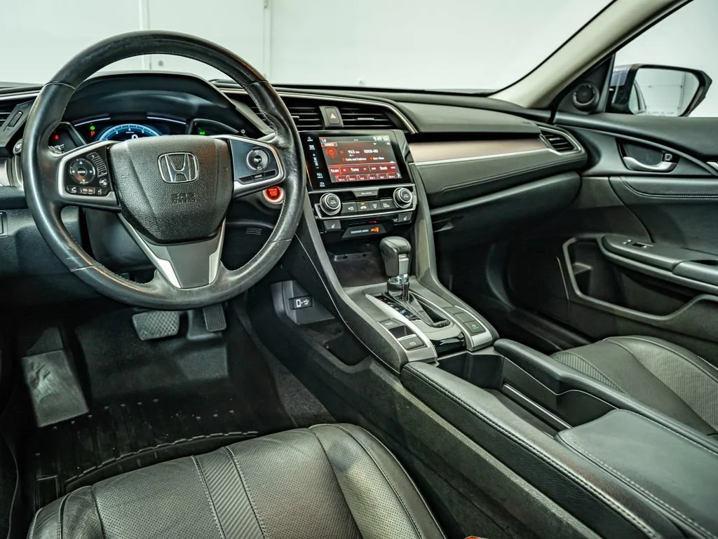 Used 2017 Gray Honda EX-L image 29