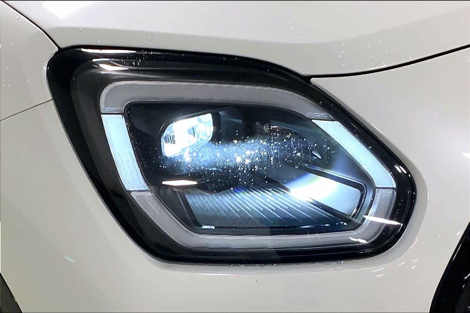 Certified Used 2025 Nanuq White Metallic MINI John Cooper Works image 24