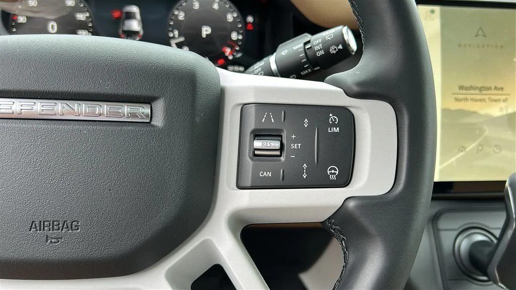 2026 Land Rover Defender S - Photo 14