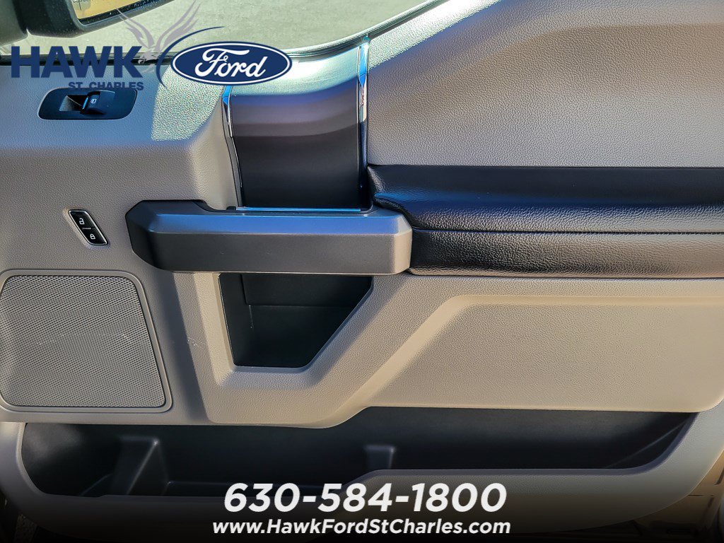 Used 2017 Caribou Metallic Ford XLT image 19