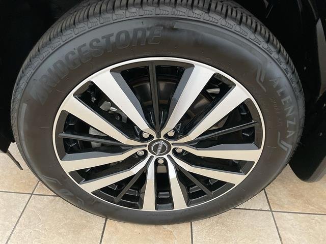 Certified Used 2025 Beige Nissan Platinum 4WD image 34