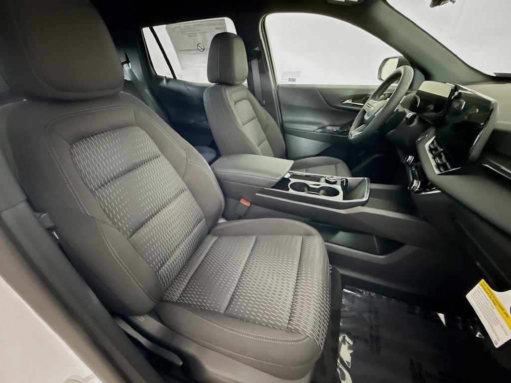 New 2026 Summit White Chevrolet LT image 26
