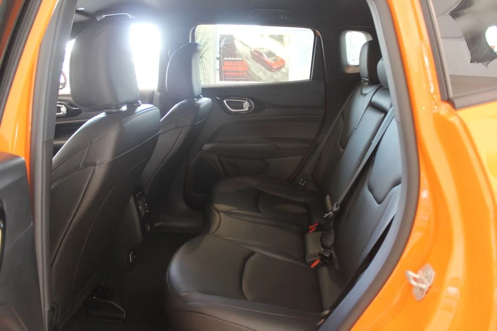 New 2026 Joose Exterior Paint Jeep Limited image 8
