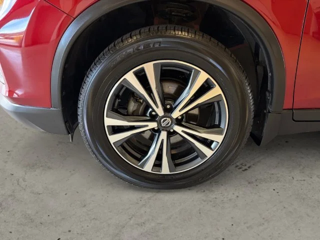 Used 2020 Red Nissan SV image 15