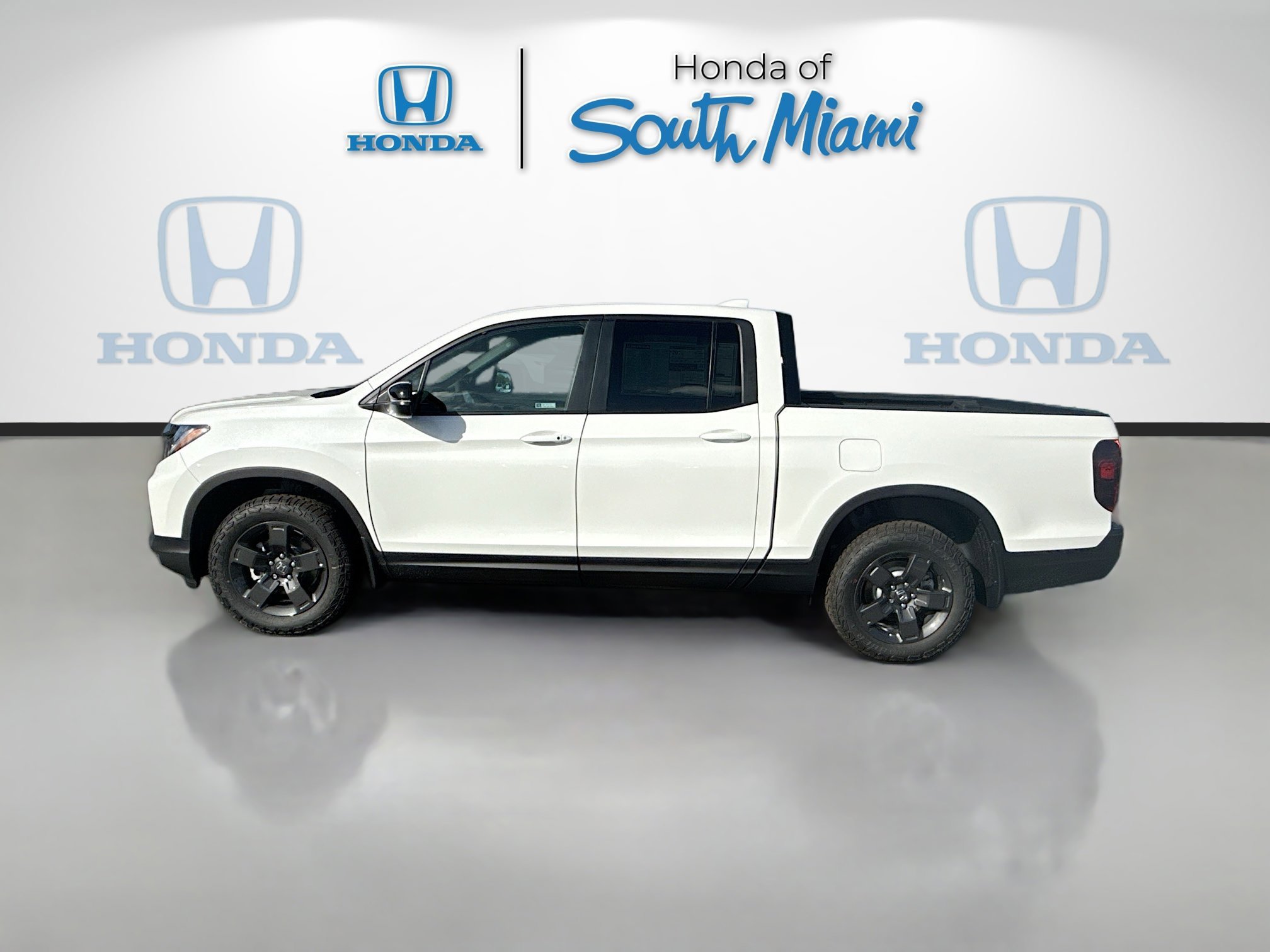 New 2026 Platinum White Pearl Honda TrailSport image 4