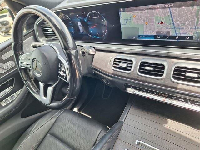 Used 2020 Polar White Mercedes-Benz GLE 350 image 35