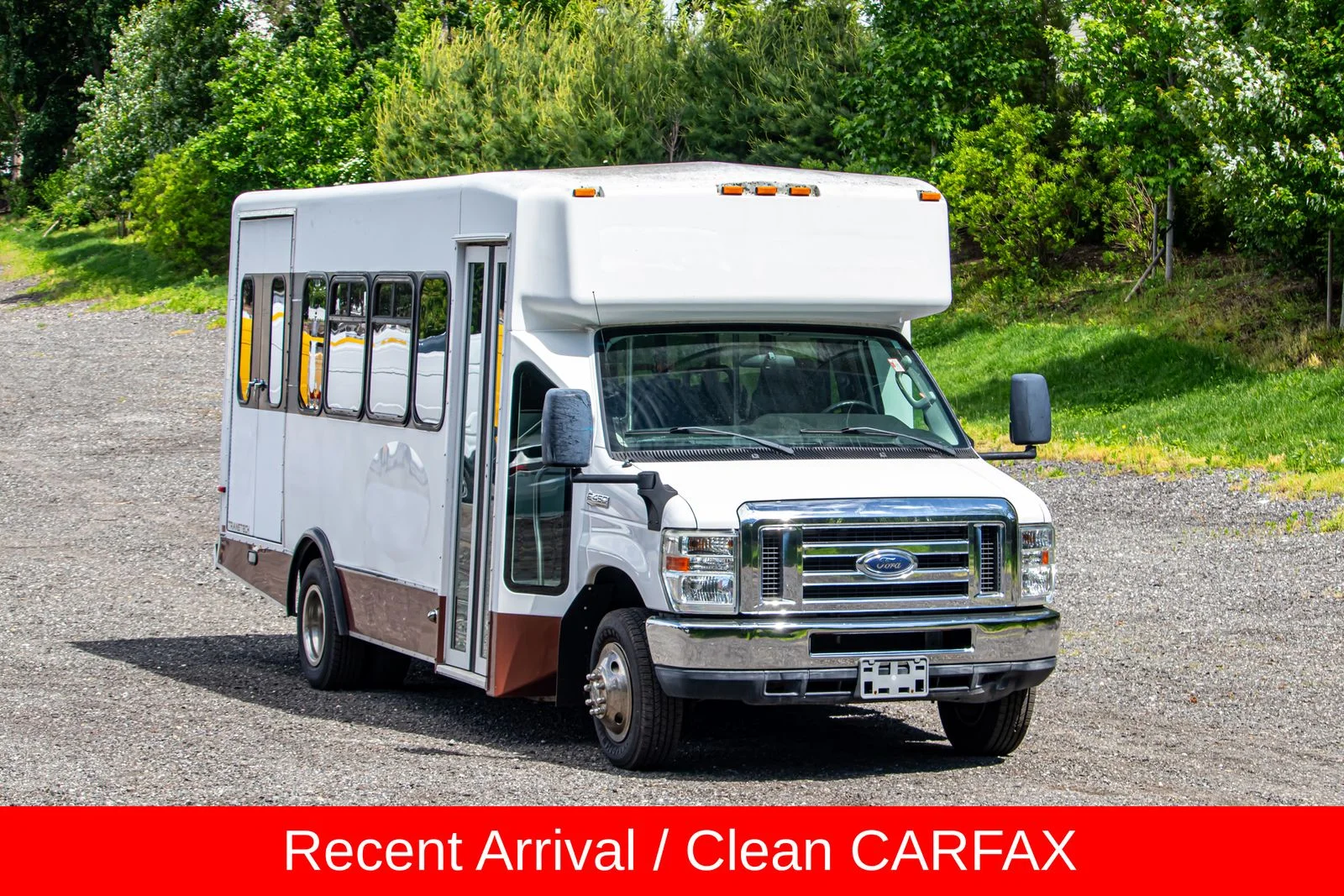 Used 2014 White Ford Base image 11