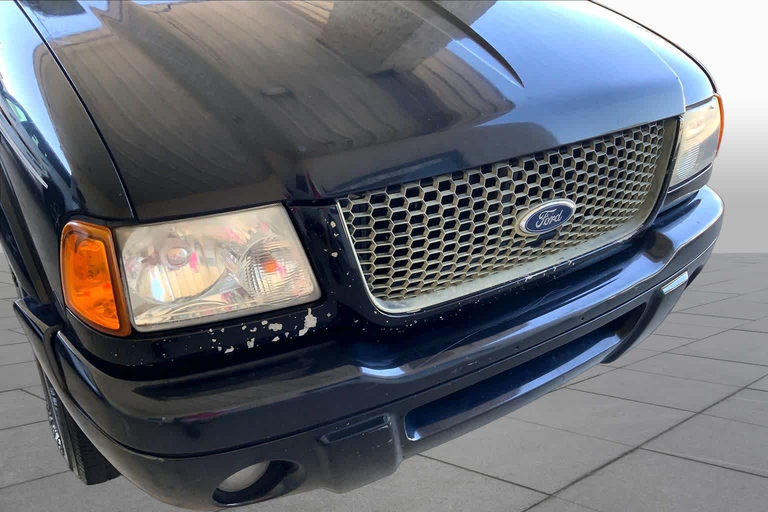 Used 2003 Black Ford Edge image 23