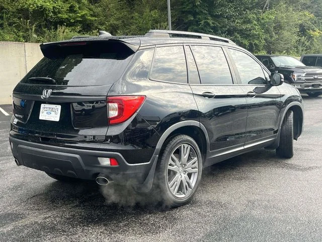 Certified Used 2019 Black Honda EX-L image 3