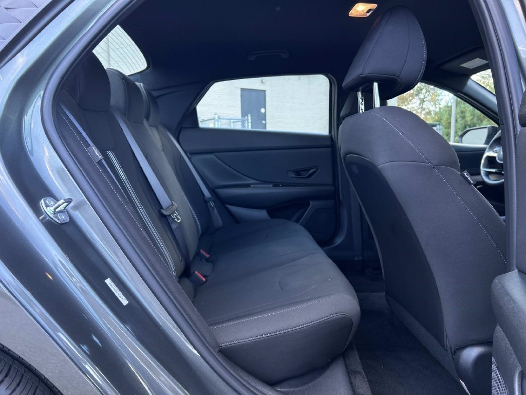 Used 2026 Gray Hyundai SEL Sport image 14