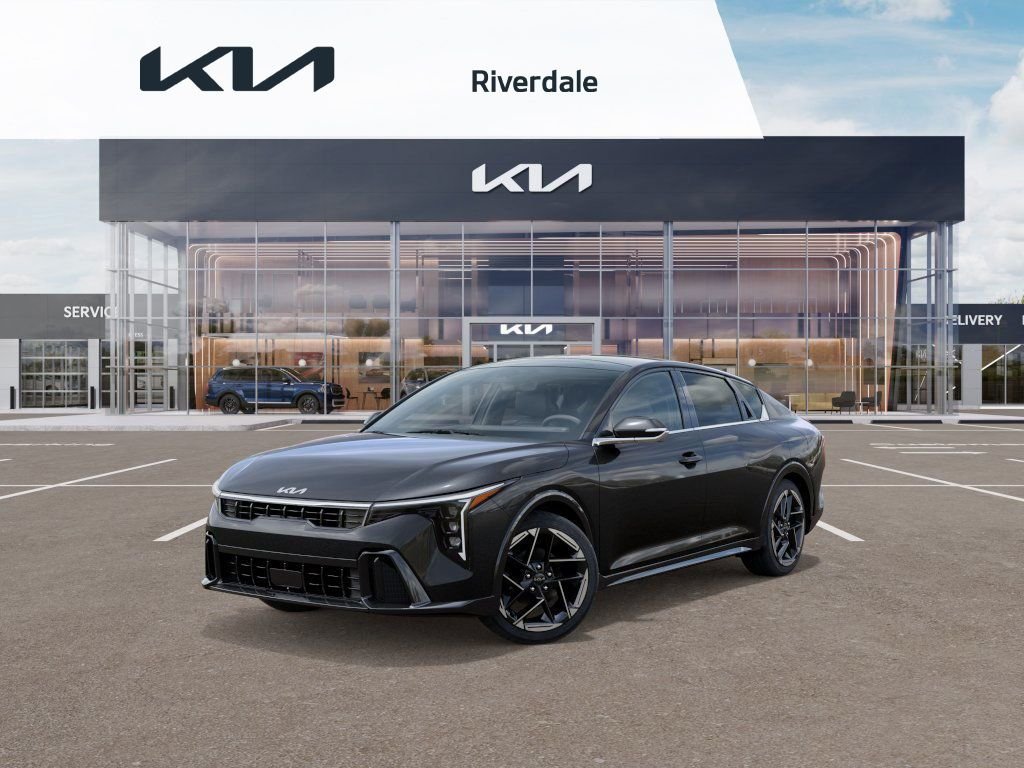 2025 Kia K4 GT-Line AT's photo
