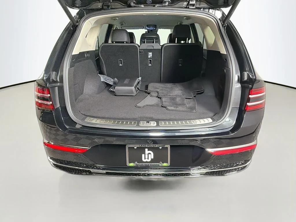 Used 2026 Black Genesis 2.5T image 26