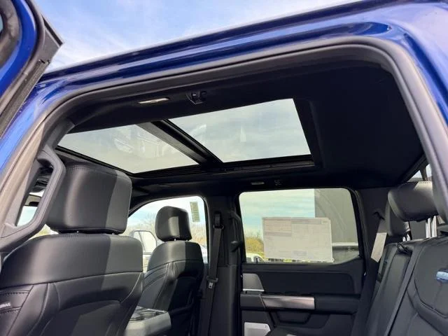 New 2026 Argon Blue Metallic Ford F-250® Platinum® image 33