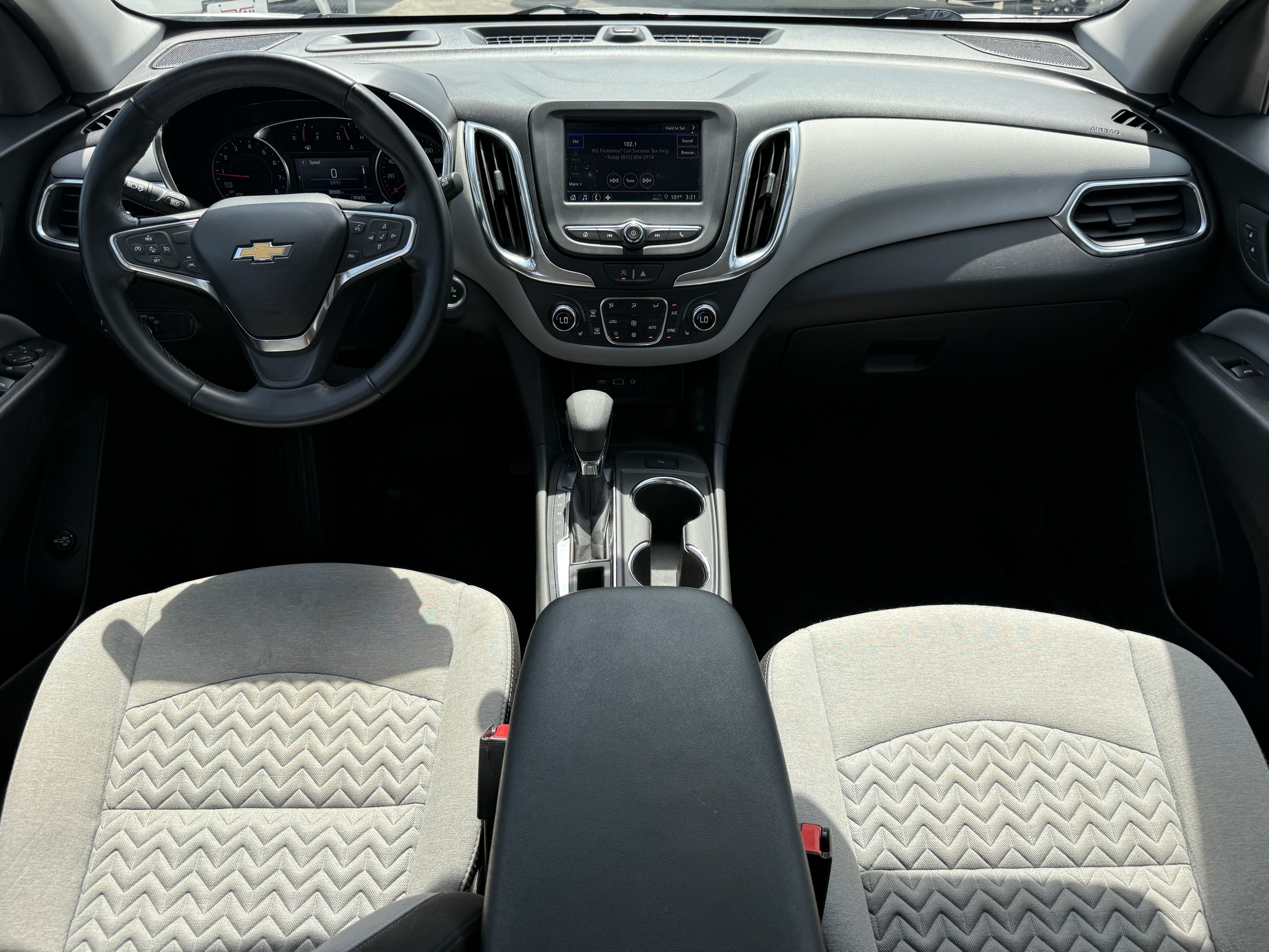 Used 2024 Summit White Chevrolet LT image 13