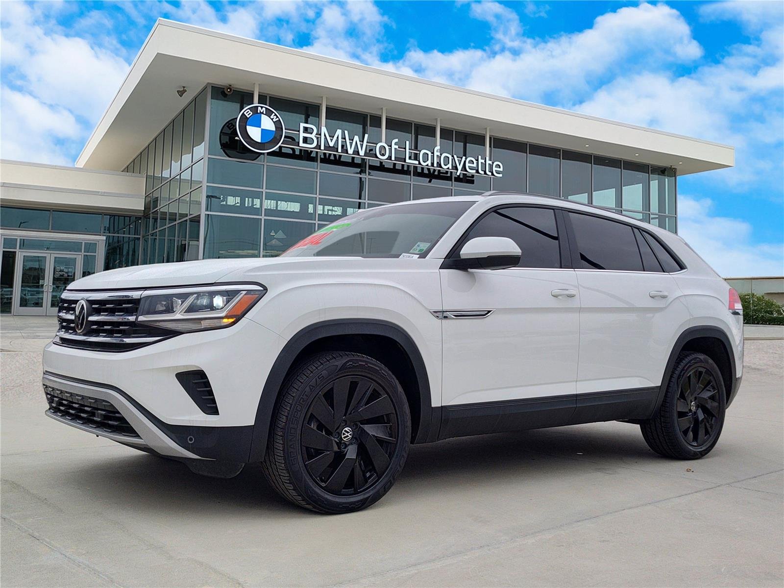 2022 Volkswagen Atlas Cross Sport SE w/Tech