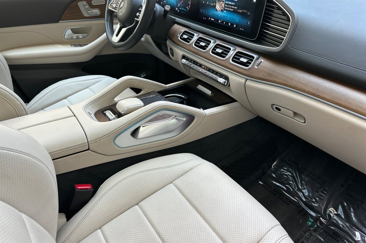 Used 2020 Lunar Blue Metallic Mercedes-Benz GLS 450 image 16