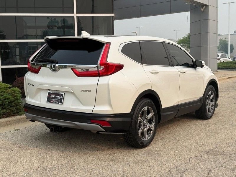 Used 2018 White Diamond Pearl Honda EX image 3