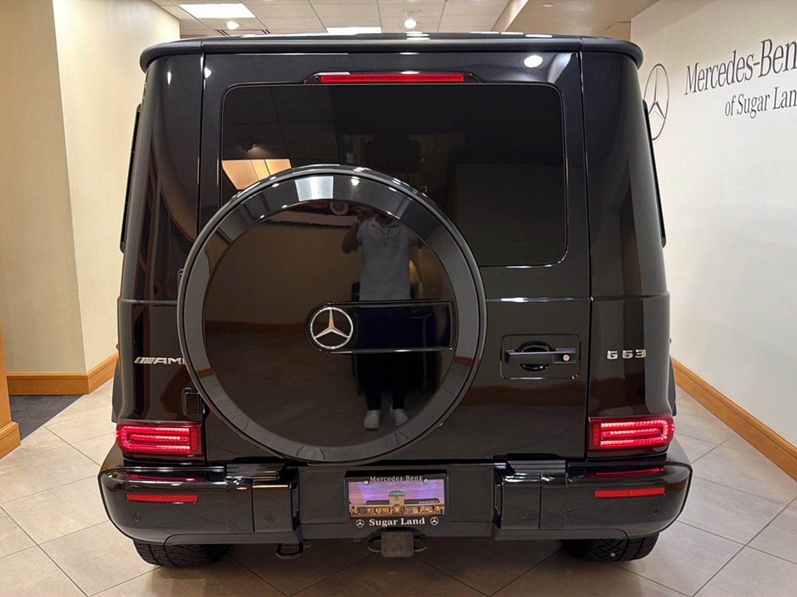 Certified Used 2023 Black Mercedes-Benz 4MATIC® image 5