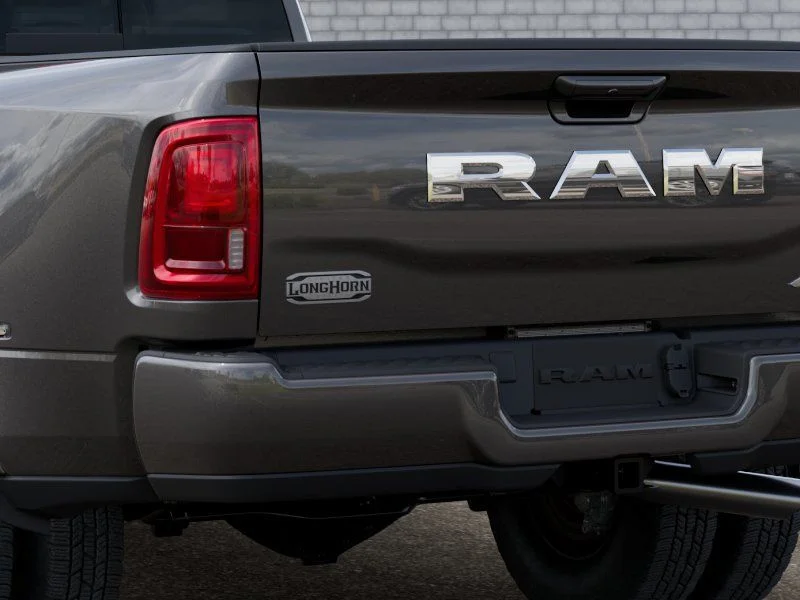 New 2026 Granite Crystal Metallic Clear-Coat Exterior Paint RAM Limited image 13