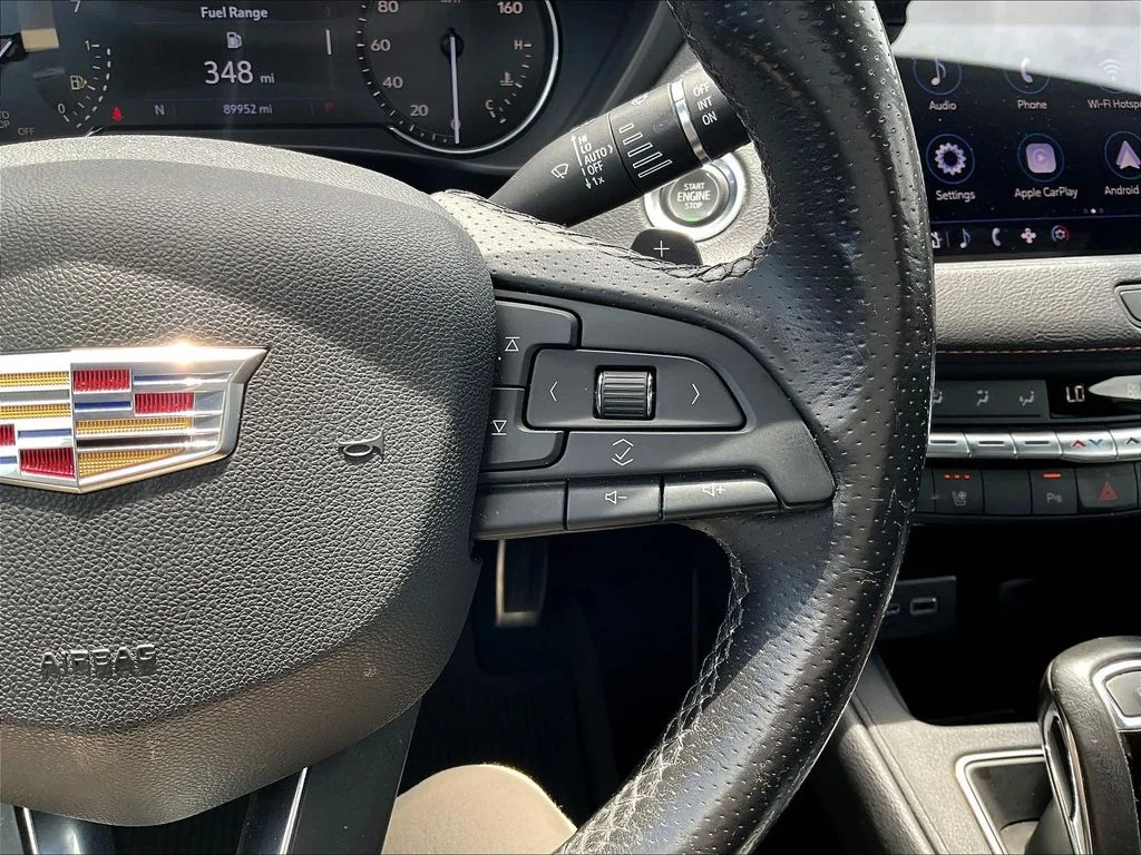 Used 2019 Red Cadillac Sport image 31