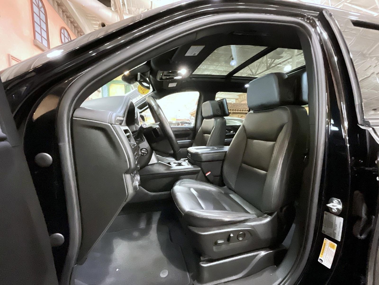 2023 Chevrolet Tahoe Z71 - Photo 10