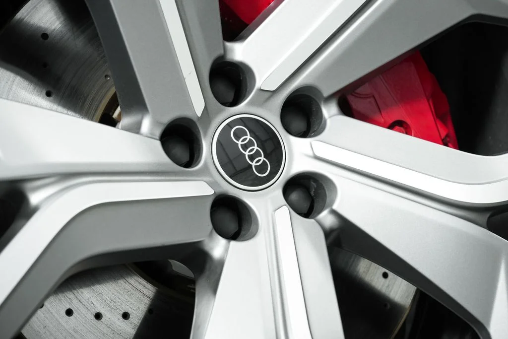 Used 2024 White Audi 4.0T image 40