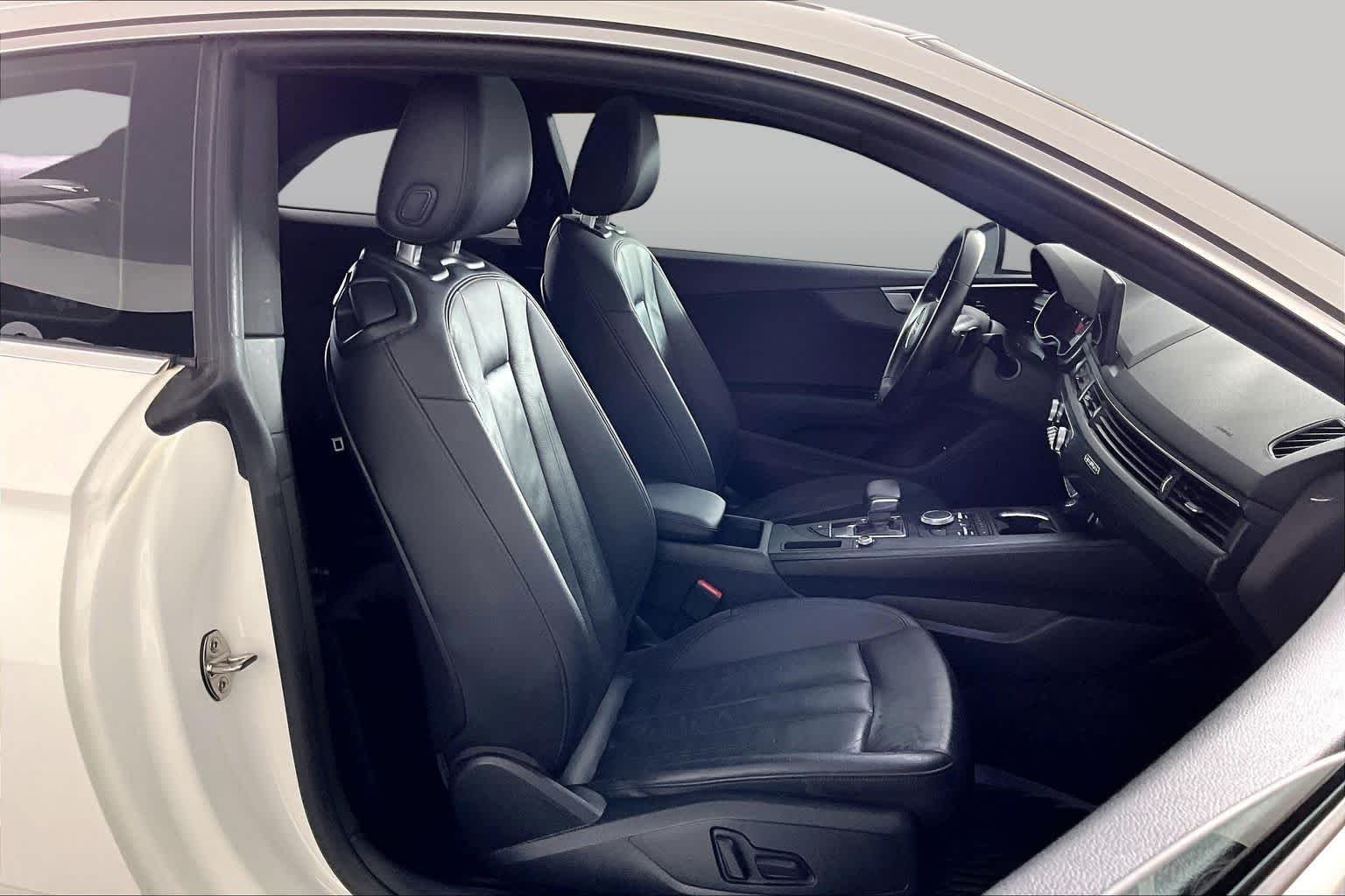Used 2018 Ibis White Audi Premium image 9