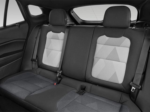 2025 Chevrolet Trax LT - Photo 11