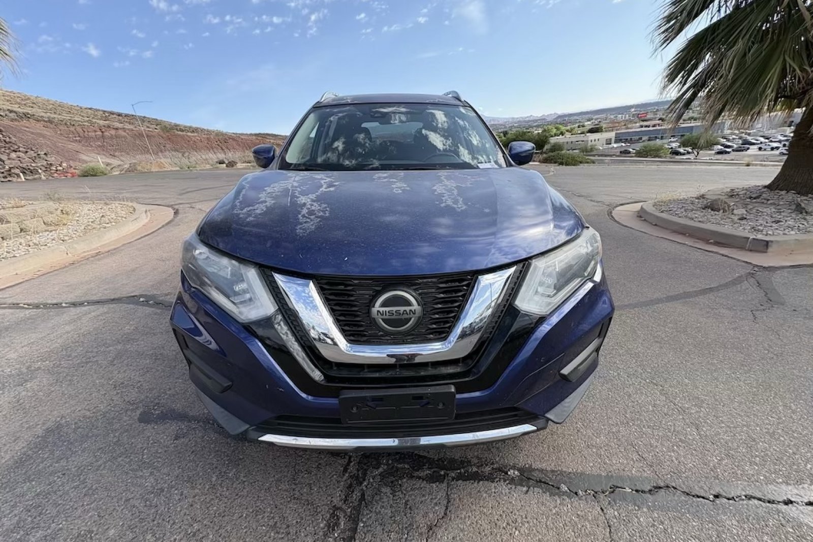 Used 2019 Caspian Blue Metallic Nissan SV image 9