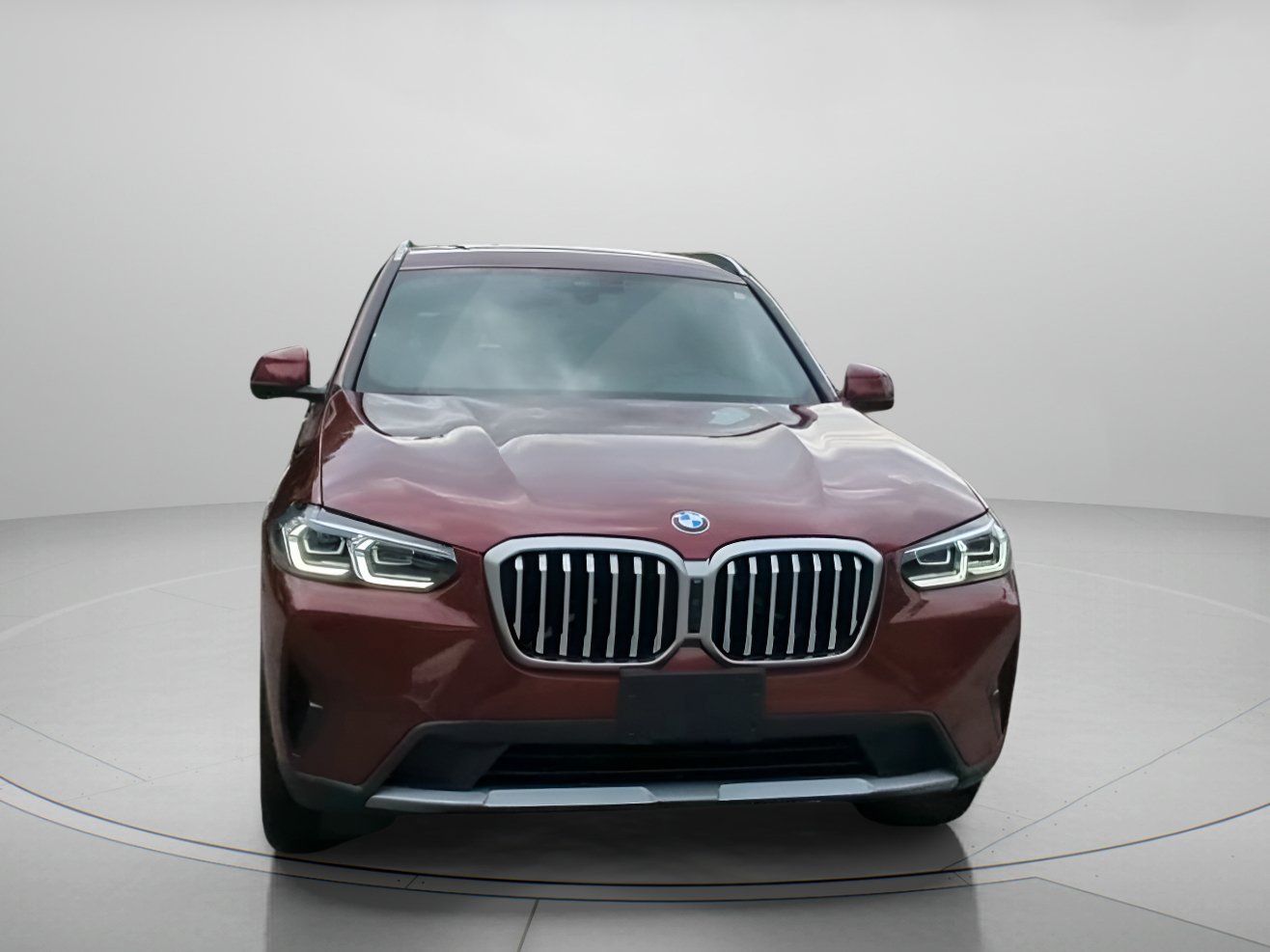 Used 2024 Aventurin Red Metallic BMW sDrive30i image 5