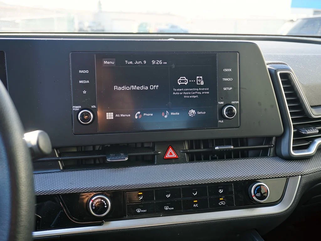 2023 Kia Sportage LX - Photo 24
