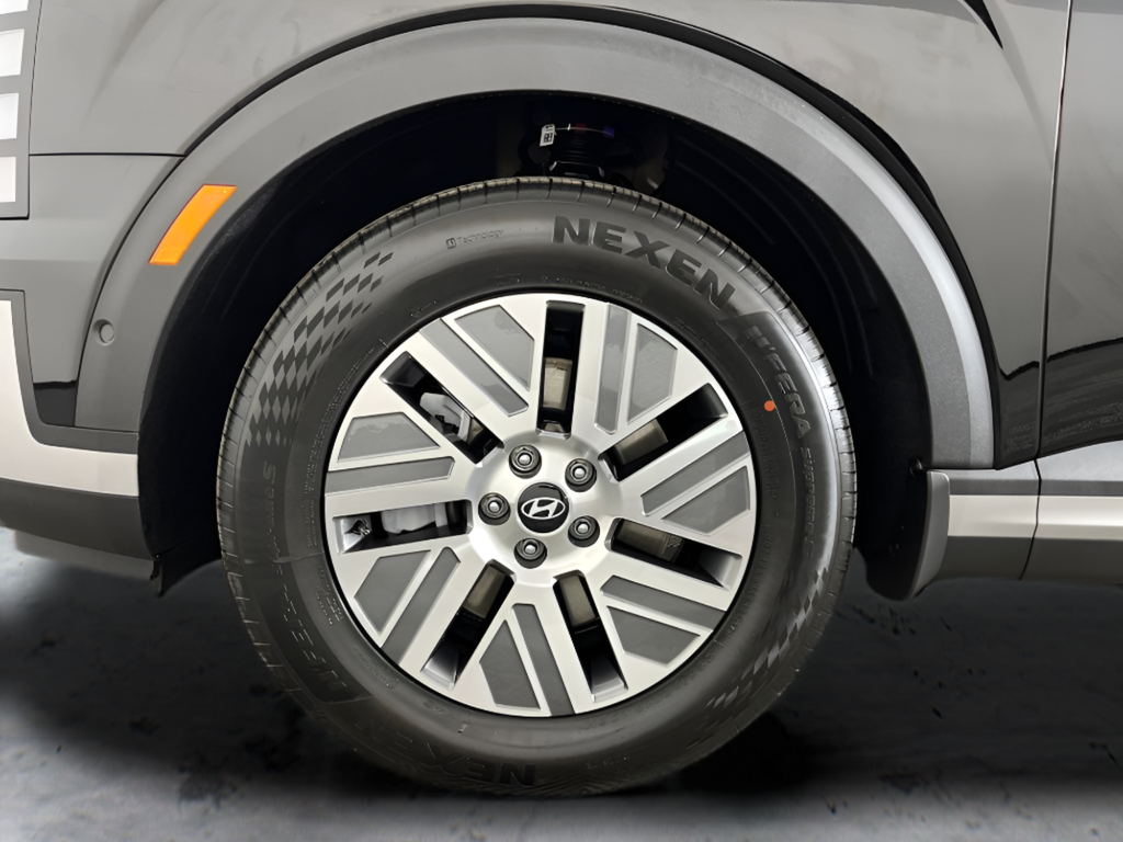 New 2026 Black Hyundai SEL Premium image 21