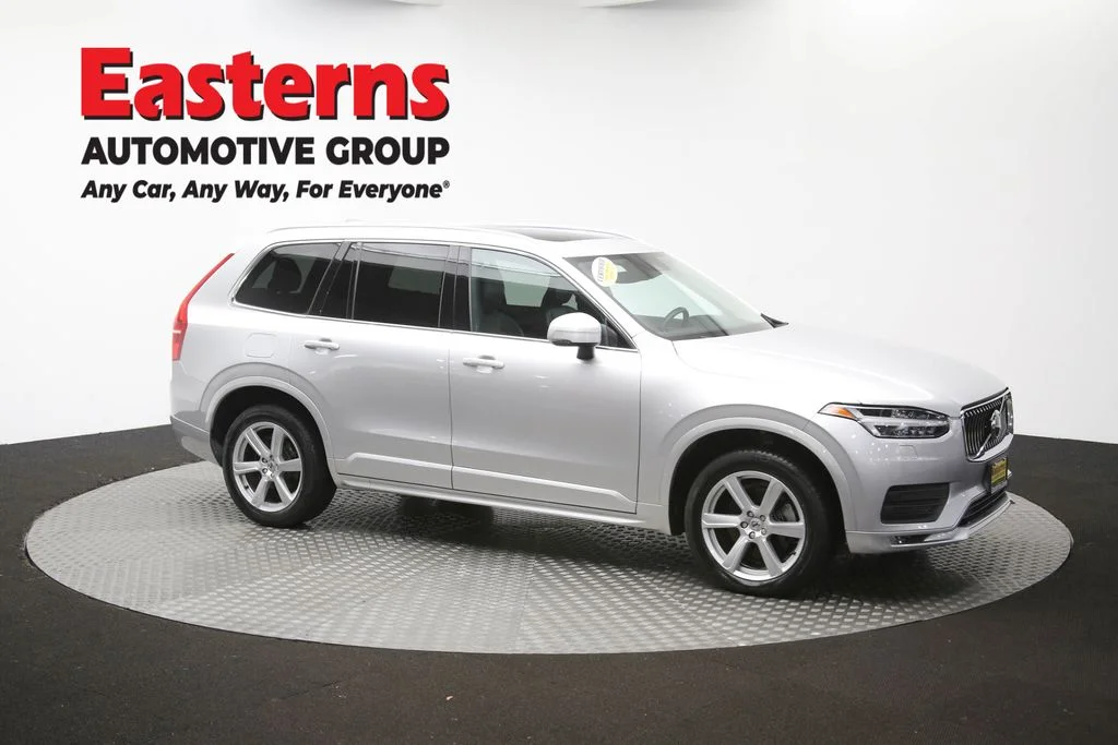 Used 2022 Gray Volvo T5 Momentum image 49