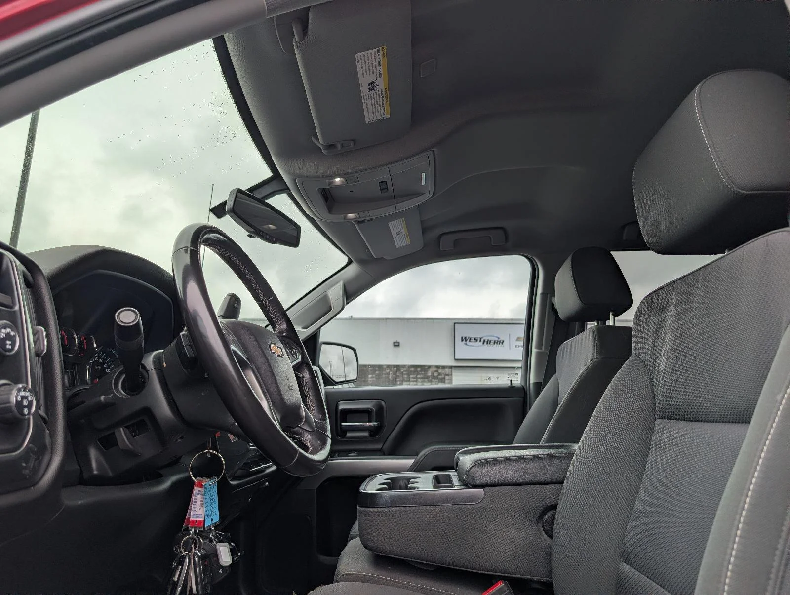 Used 2018 CAJUN RED TINTCOAT Chevrolet LT image 10