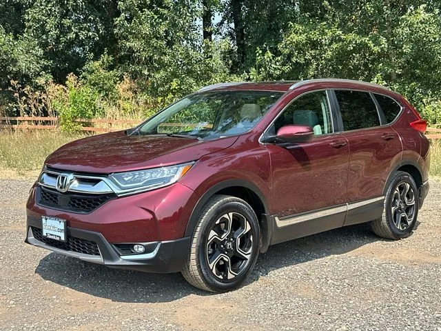 Used 2018 Basque Red Pearl II Honda Touring image 4