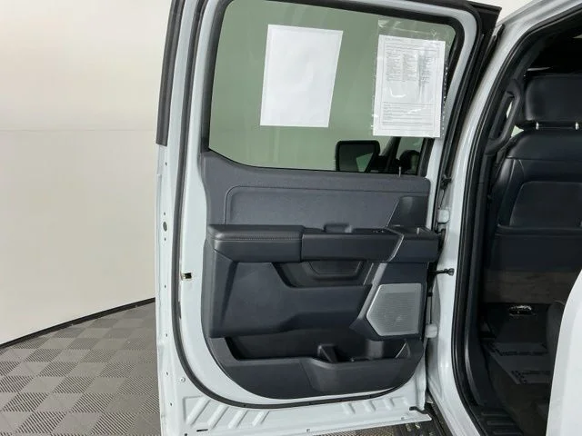 Used 2023  Ford Raptor image 31