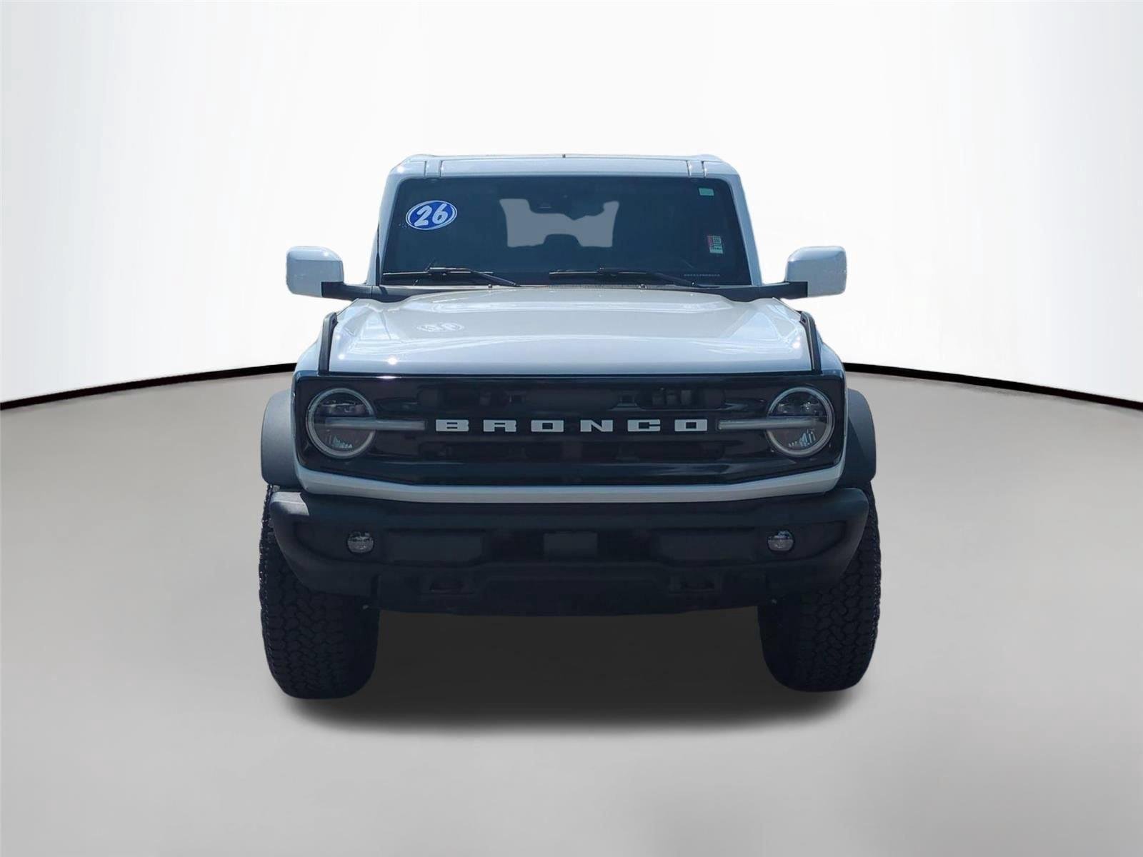 Used 2026 Oxford White Clearcoat Ford Outer Banks image 8