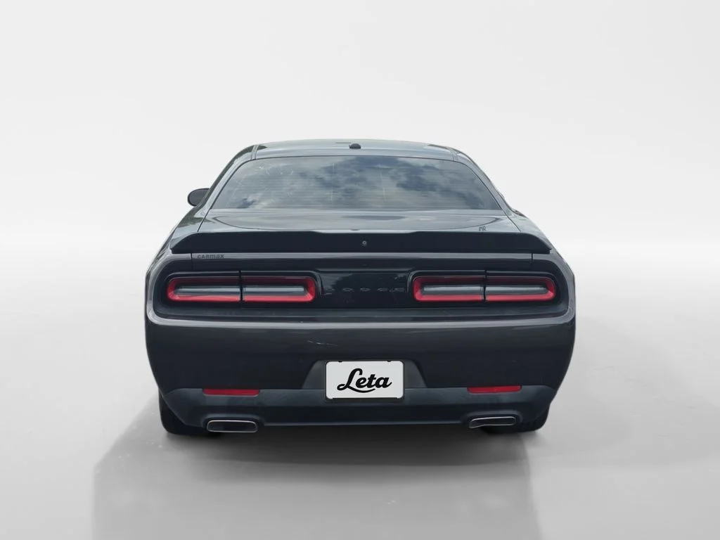 Used 2020 Granite Pearlcoat Dodge SXT image 7
