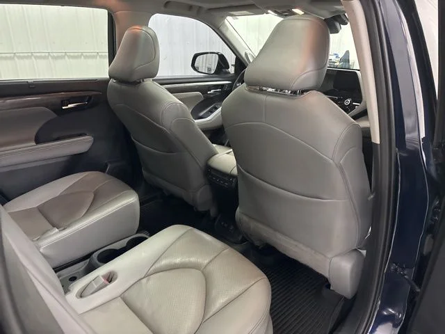 Used 2021 Gray Toyota Platinum image 37