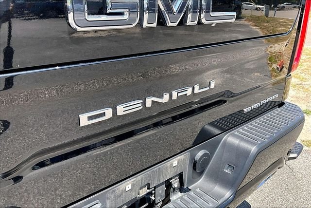 Used 2024 Black GMC Denali Ultimate image 20