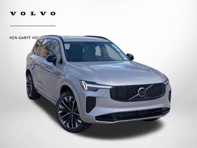 2026 Volvo XC90 Plug-In Hybrid Ultra Dark Theme