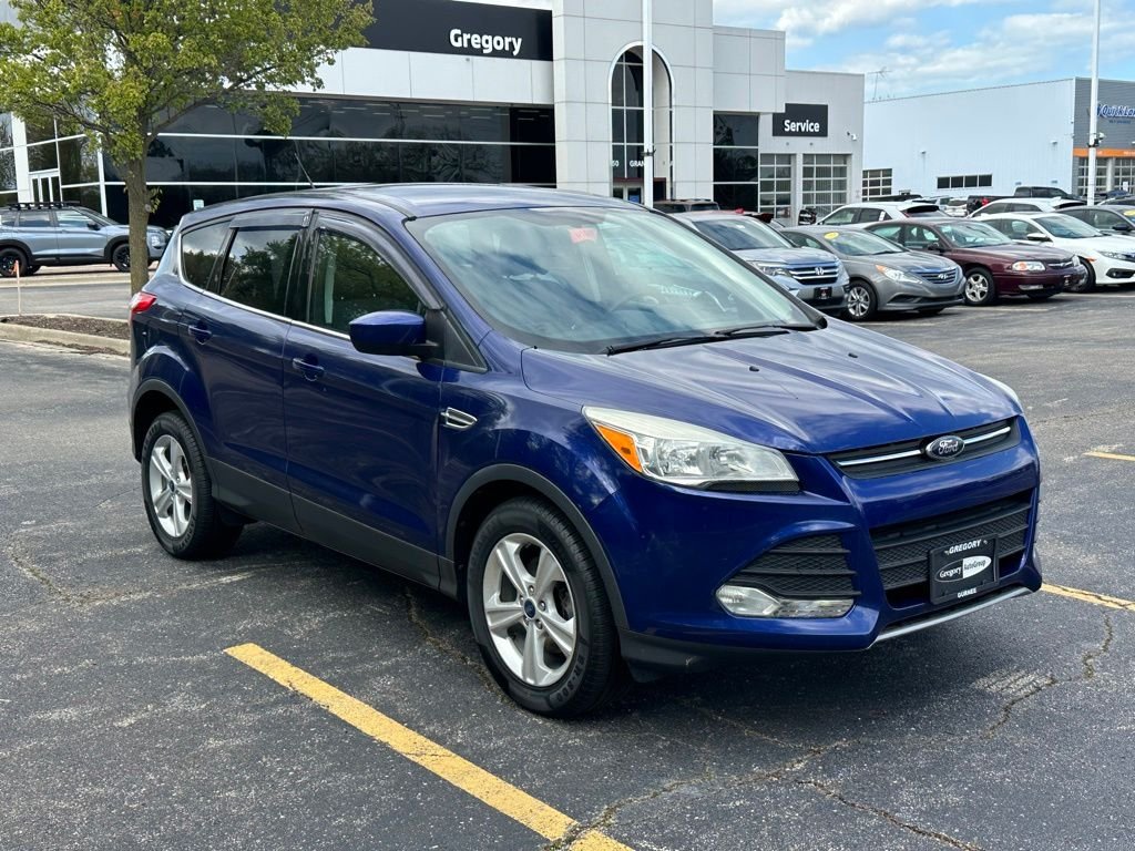 Used 2014 Blue Ford SE image 5