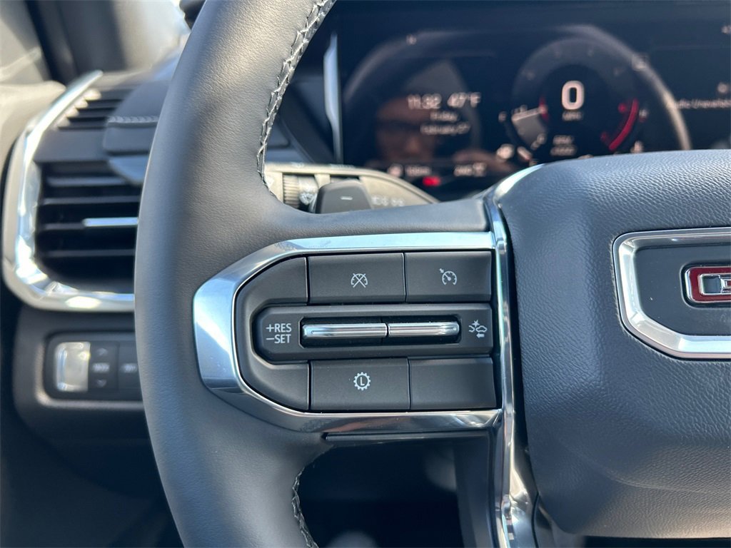 2026 GMC ACADIA - Image 19