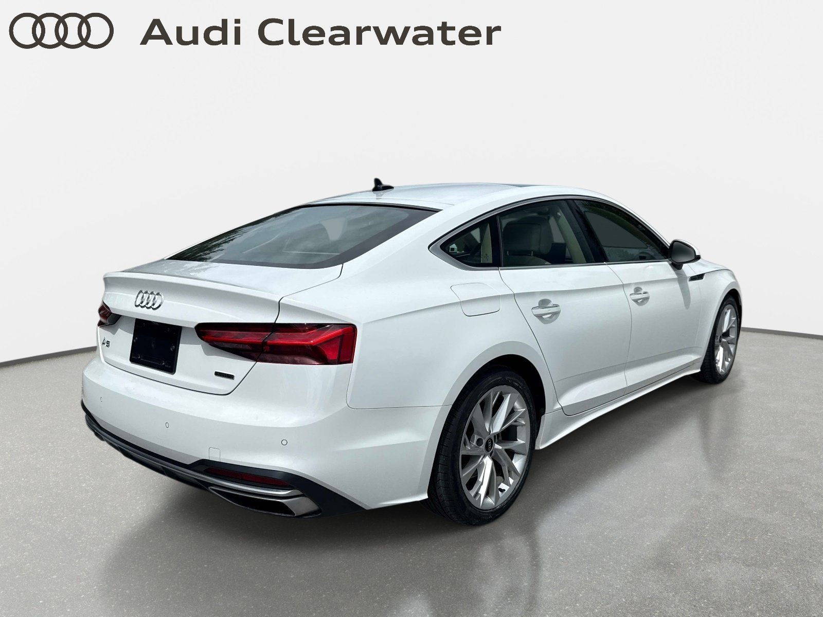 Certified Used 2023 Ibis White Audi Premium image 4