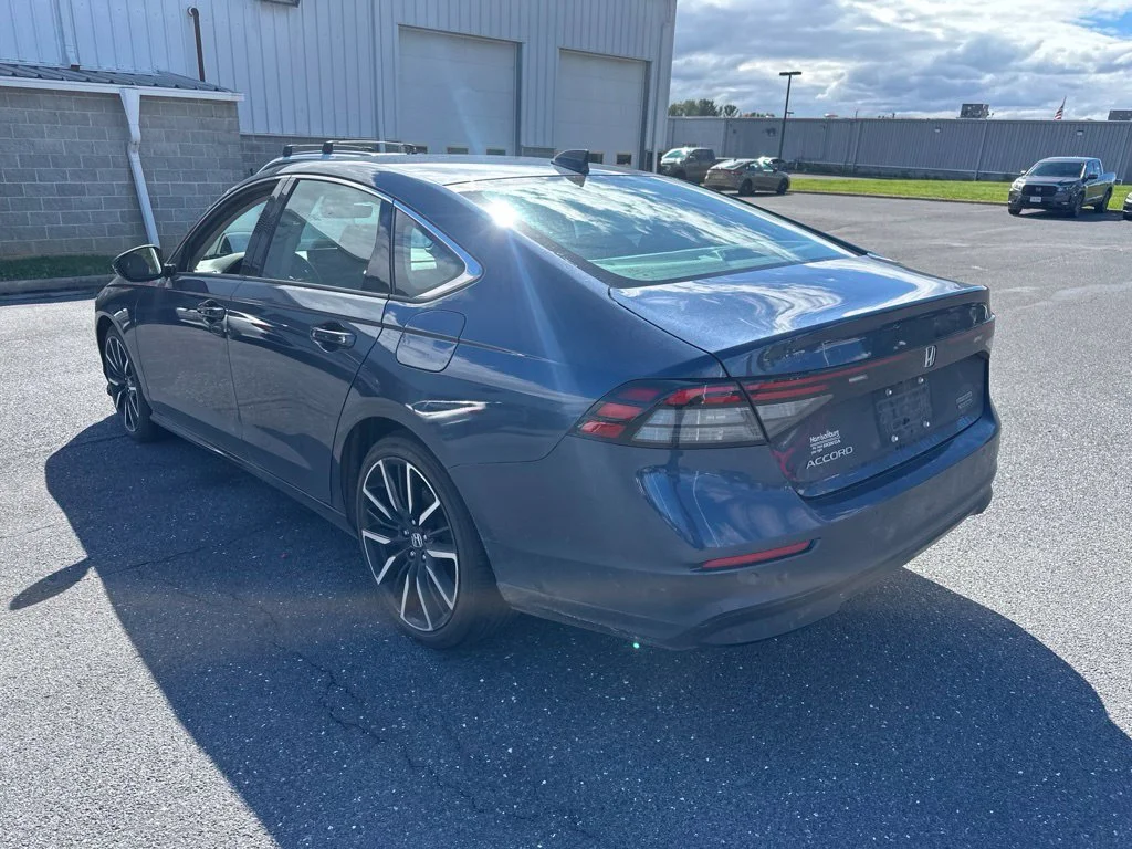 Used 2024 Blue Honda Touring image 5